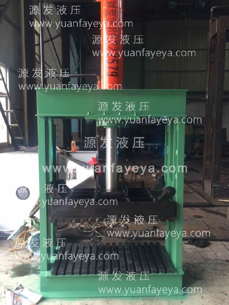 63噸壓力導輪導向打包機