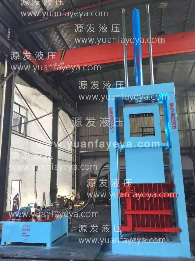 全自動羊毛提箱打包機(jī)